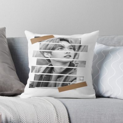 throwpillowsmall1000x bgf8f8f8 c020010001000 32 - Stray Kids UK Shop